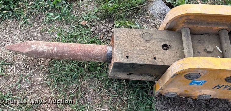 image for item DV5941 Wolverine Attachments ZW750 skid steer breaker