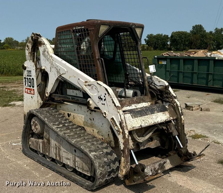 image for item DW2294 2008 Bobcat T190 tracked skid steer loader