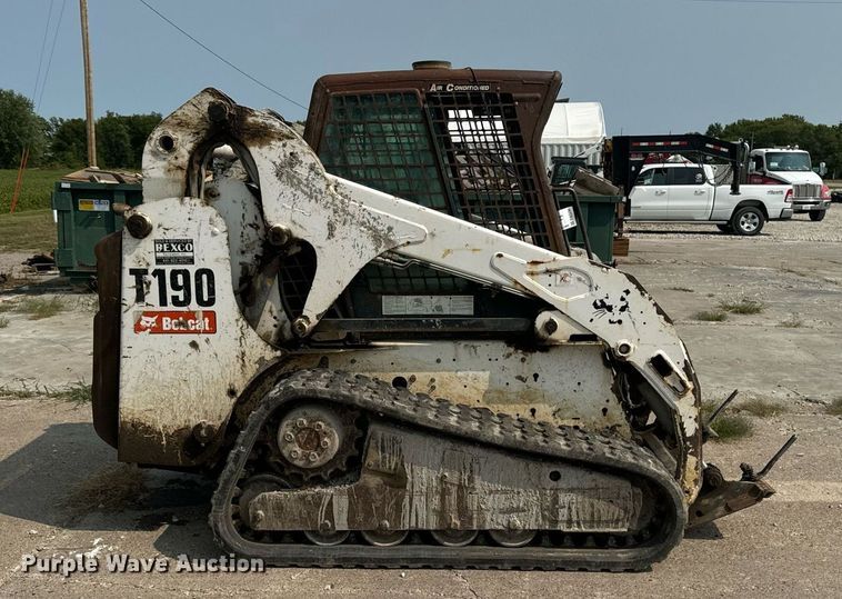 image for item DW2294 2008 Bobcat T190 tracked skid steer loader