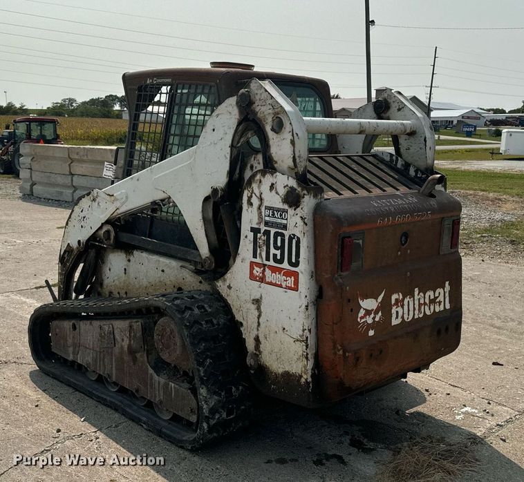 image for item DW2294 2008 Bobcat T190 tracked skid steer loader