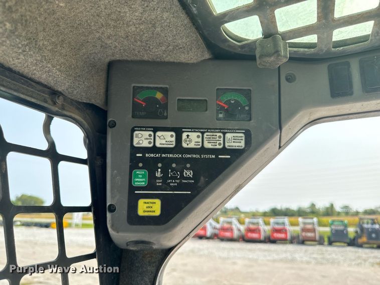 image for item DW2294 2008 Bobcat T190 tracked skid steer loader