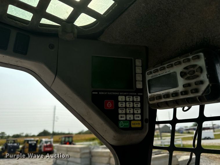 image for item DW2294 2008 Bobcat T190 tracked skid steer loader