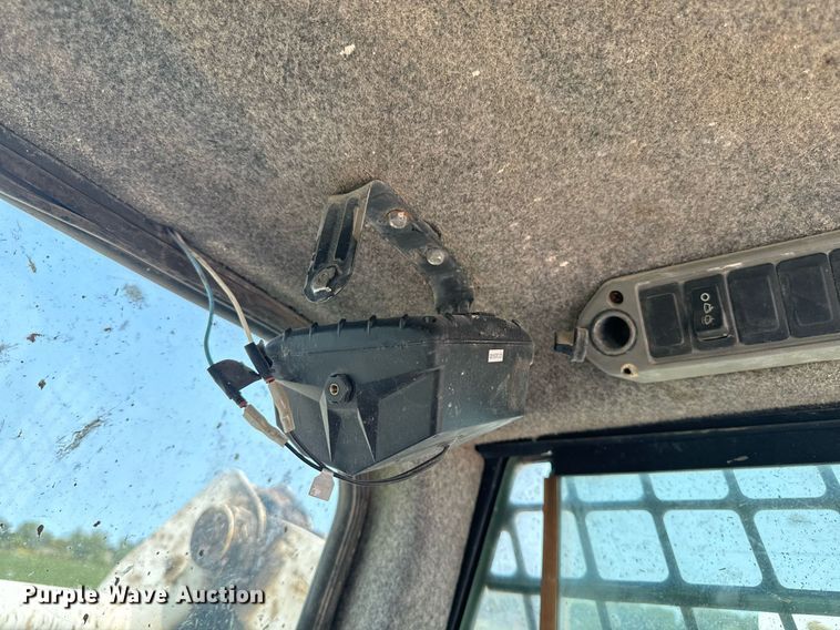 image for item DW2294 2008 Bobcat T190 tracked skid steer loader