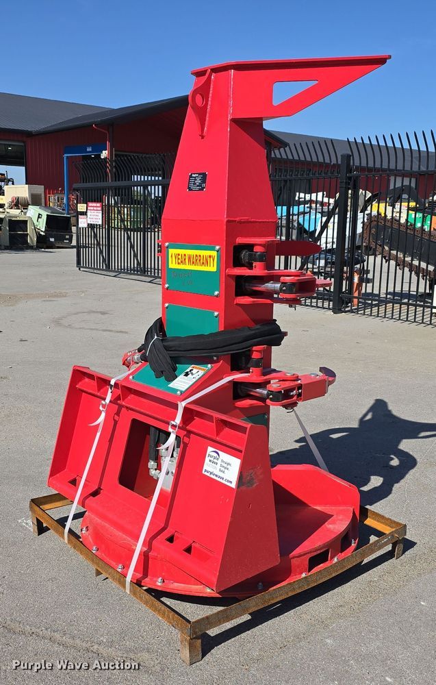 image for item DW3776 Raytree RMFB41 skid steer feller buncher