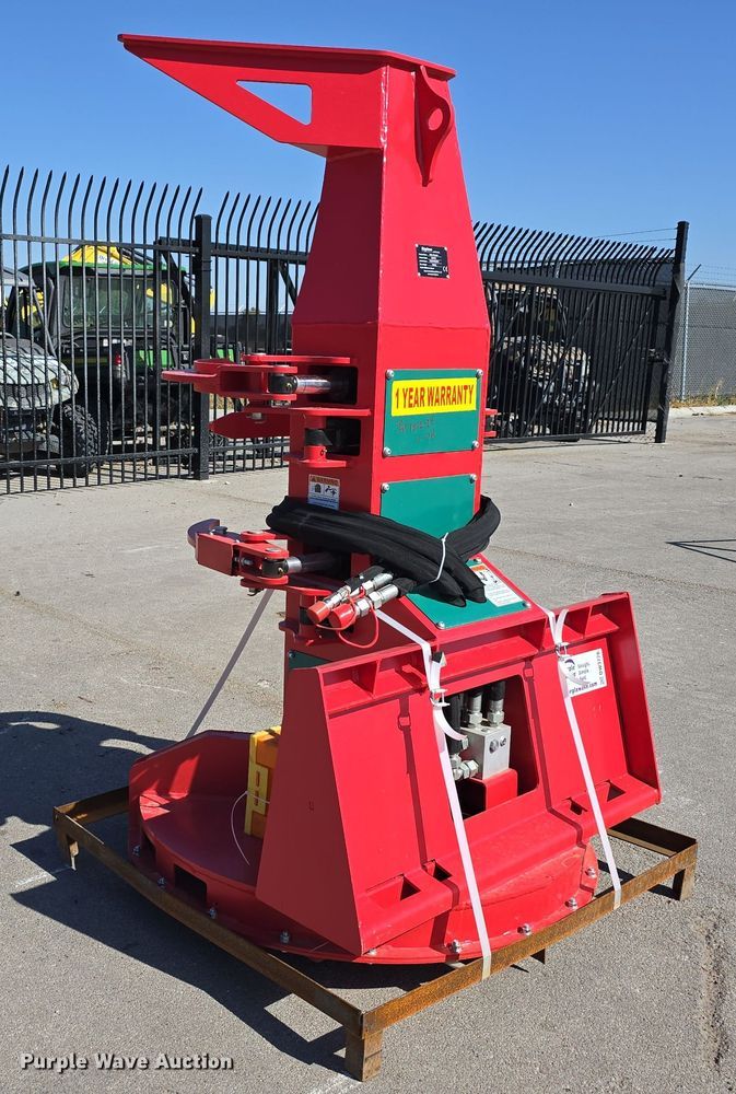 image for item DW3776 Raytree RMFB41 skid steer feller buncher