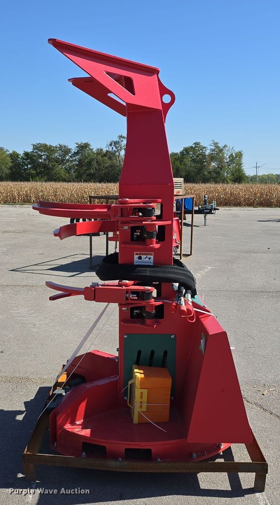 image for item DW3776 Raytree RMFB41 skid steer feller buncher