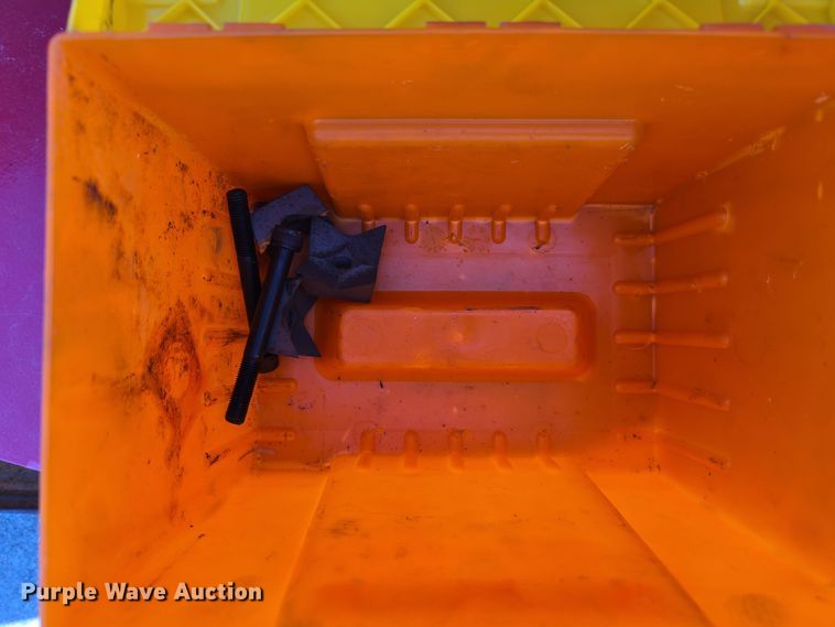 image for item DW3776 Raytree RMFB41 skid steer feller buncher