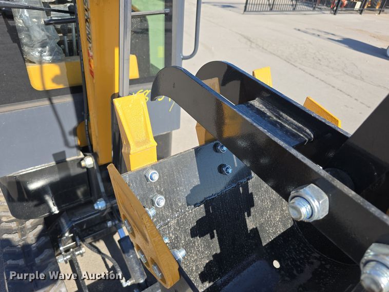 image for item DW3778 2024 AGT H13R mini excavator