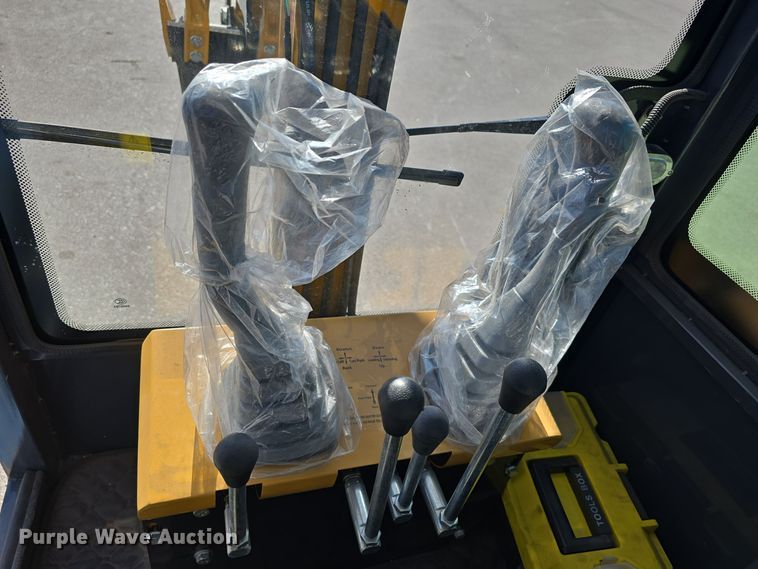 image for item DW3778 2024 AGT H13R mini excavator