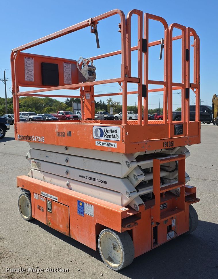 image for item DW3780 2017 Snorkel S4726E scissor lift