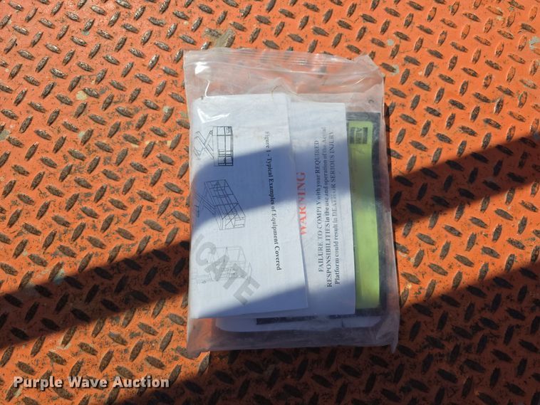 image for item DW3780 2017 Snorkel S4726E scissor lift