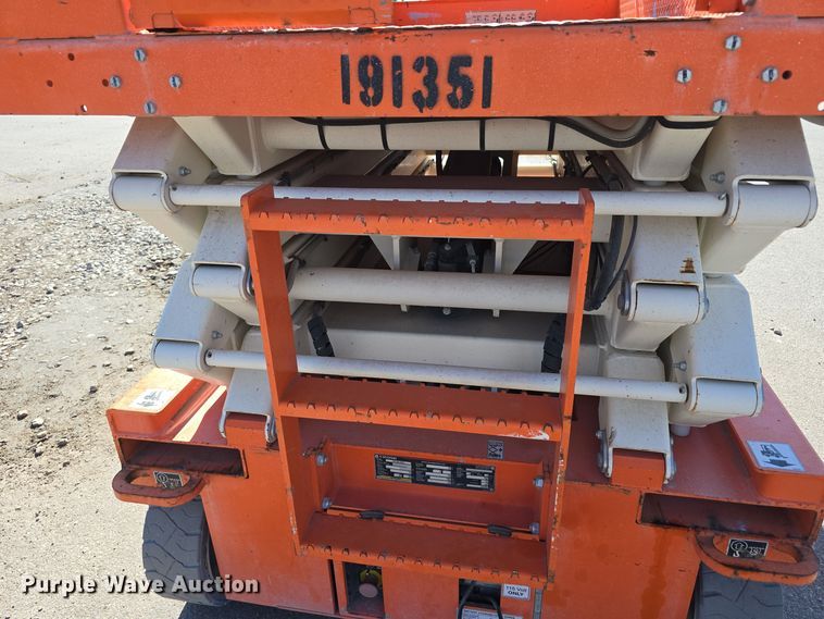 image for item DW3780 2017 Snorkel S4726E scissor lift
