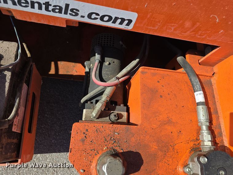 image for item DW3780 2017 Snorkel S4726E scissor lift