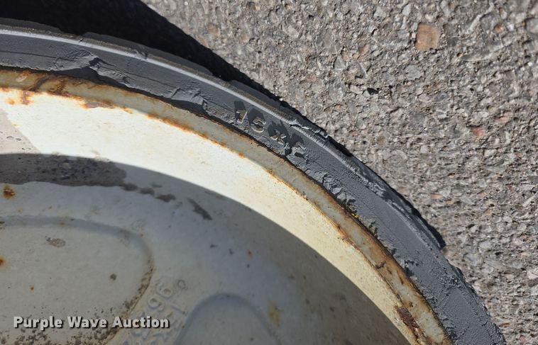 image for item DW3780 2017 Snorkel S4726E scissor lift