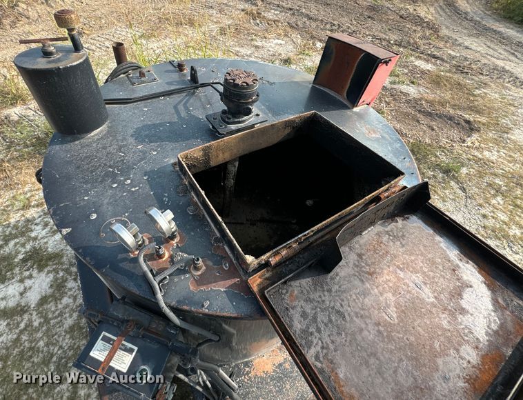 image for item DX1266 2001 Crafco PolyPatch Applicator pothole patcher