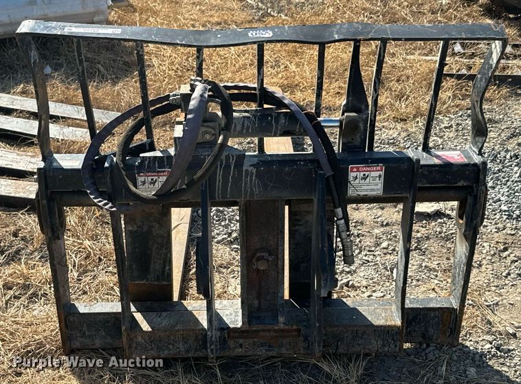 image for item DX1324 JCB 332/E5284 forklift forks