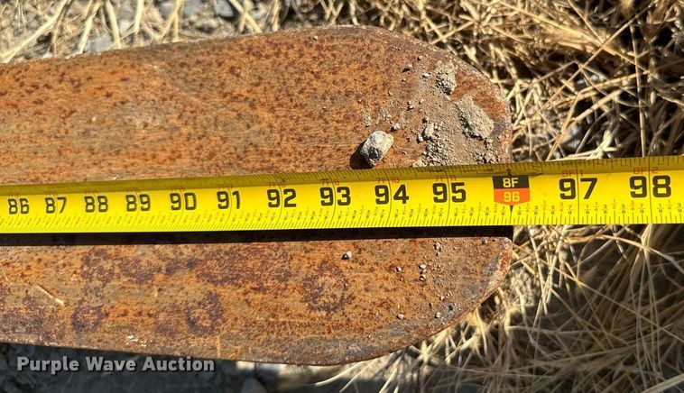 image for item DX1324 JCB 332/E5284 forklift forks