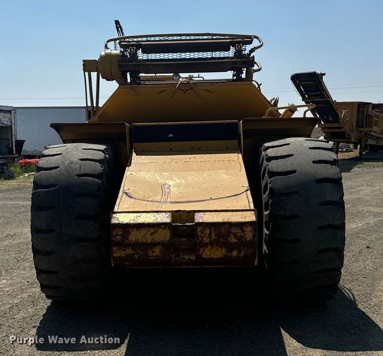 image for item DX3518 1988 Caterpillar  615C elevating scraper