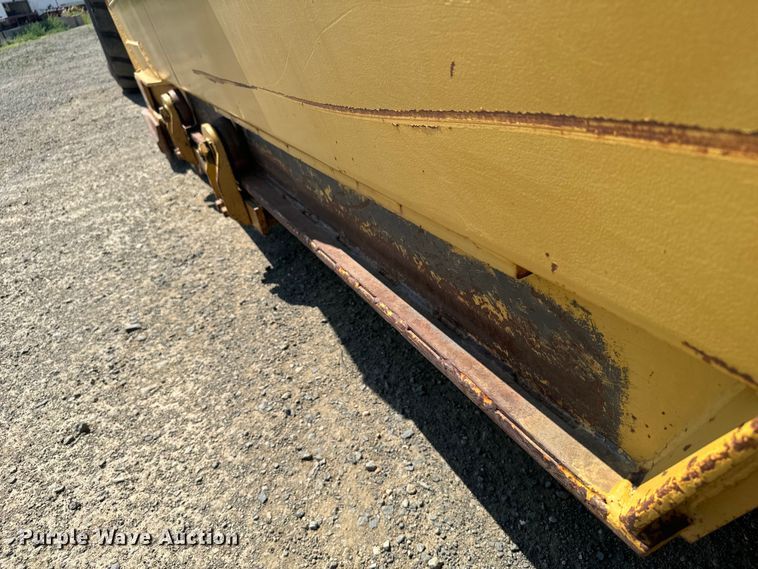 image for item DX3518 1988 Caterpillar  615C elevating scraper