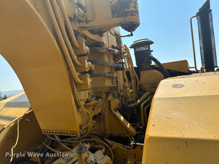 image for item DX3518 1988 Caterpillar  615C elevating scraper