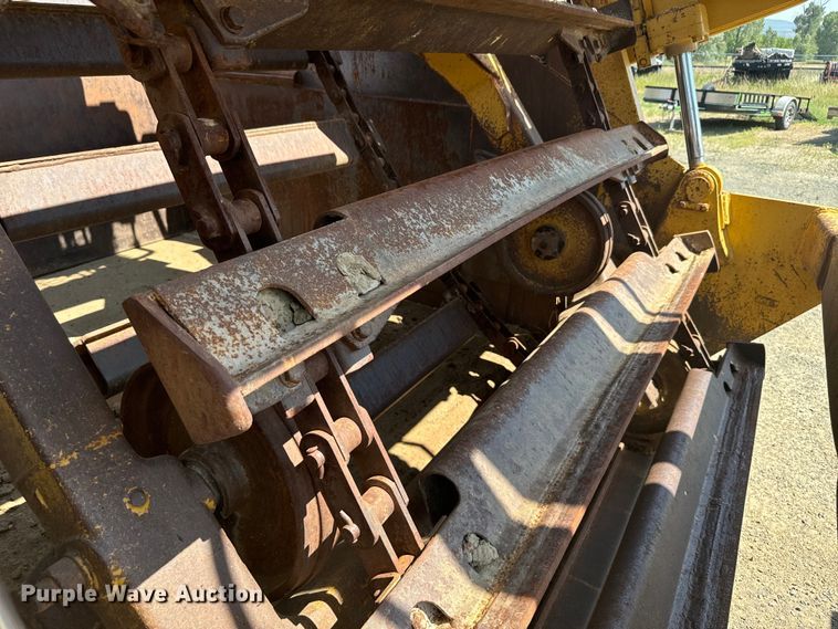 image for item DX3518 1988 Caterpillar  615C elevating scraper