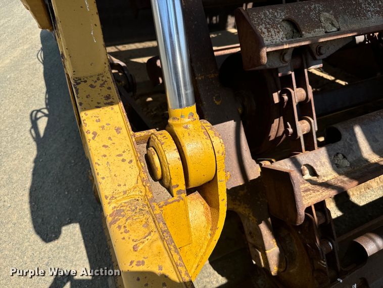image for item DX3518 1988 Caterpillar  615C elevating scraper