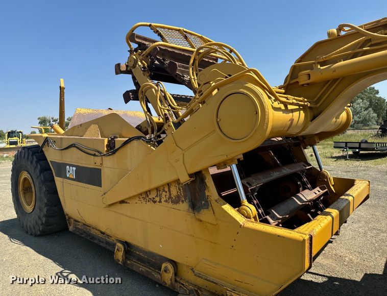 image for item DX3518 1988 Caterpillar  615C elevating scraper