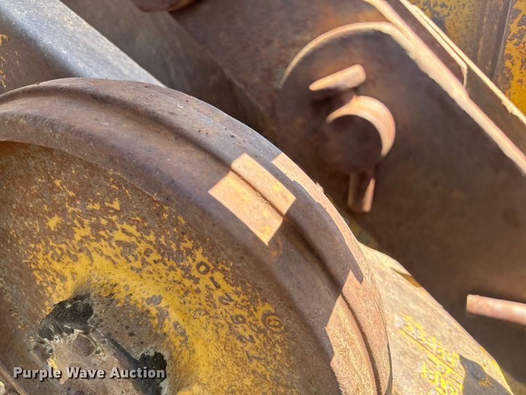 image for item DX3518 1988 Caterpillar  615C elevating scraper