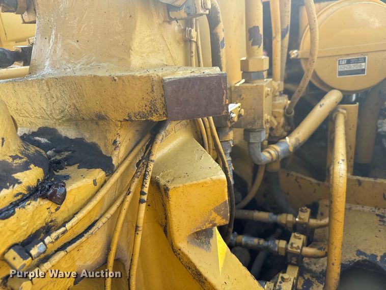 image for item DX3518 1988 Caterpillar  615C elevating scraper