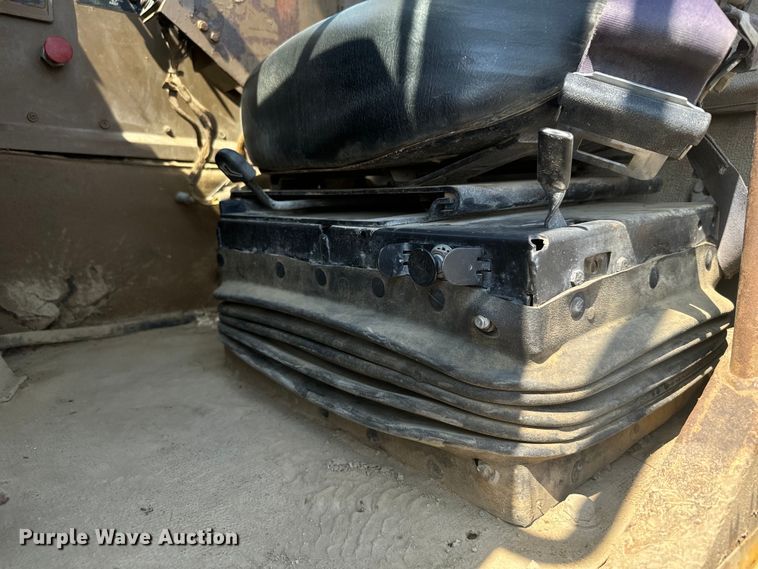 image for item DX3518 1988 Caterpillar  615C elevating scraper