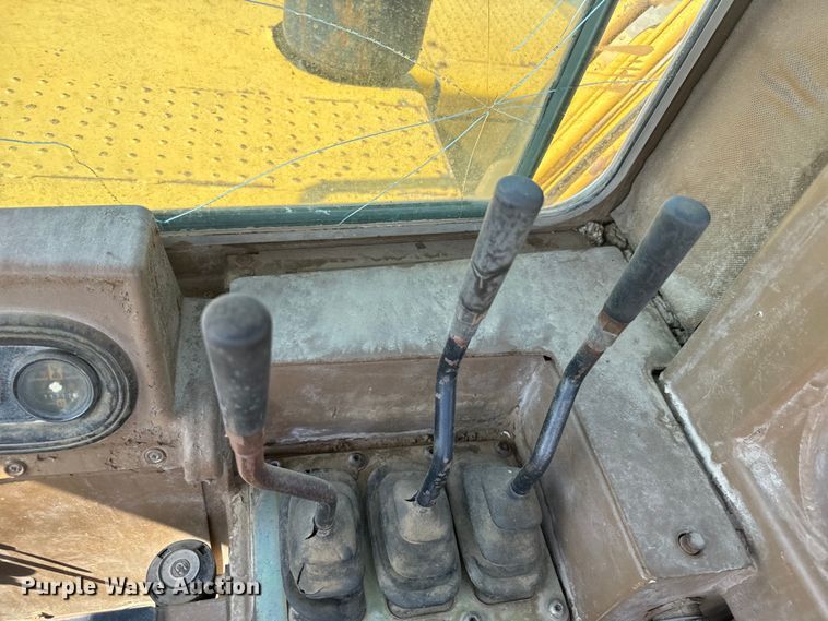 image for item DX3518 1988 Caterpillar  615C elevating scraper