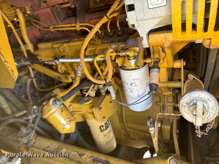 image for item DX3518 1988 Caterpillar  615C elevating scraper