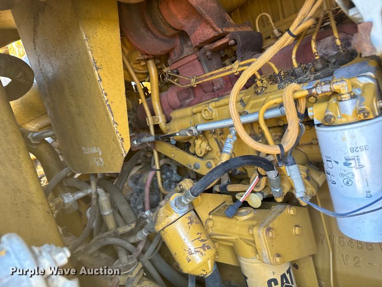 image for item DX3518 1988 Caterpillar  615C elevating scraper