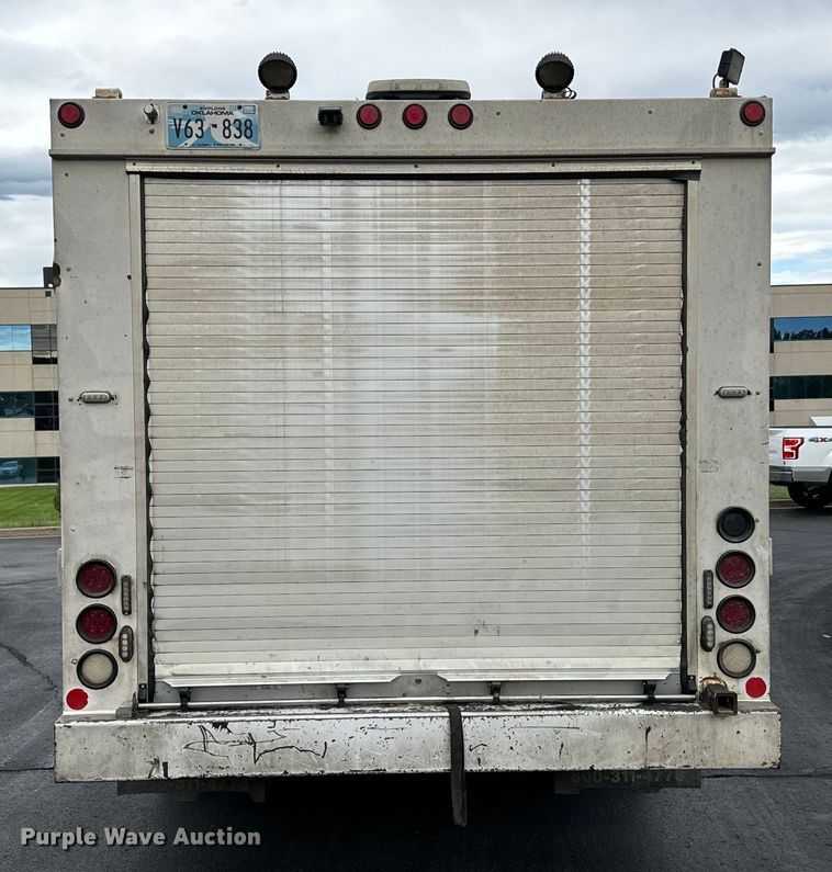 image for item DX3555 2008 Ford F750 Super Duty fuel / lube truck