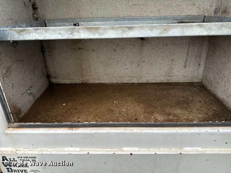 image for item DX3555 2008 Ford F750 Super Duty fuel / lube truck