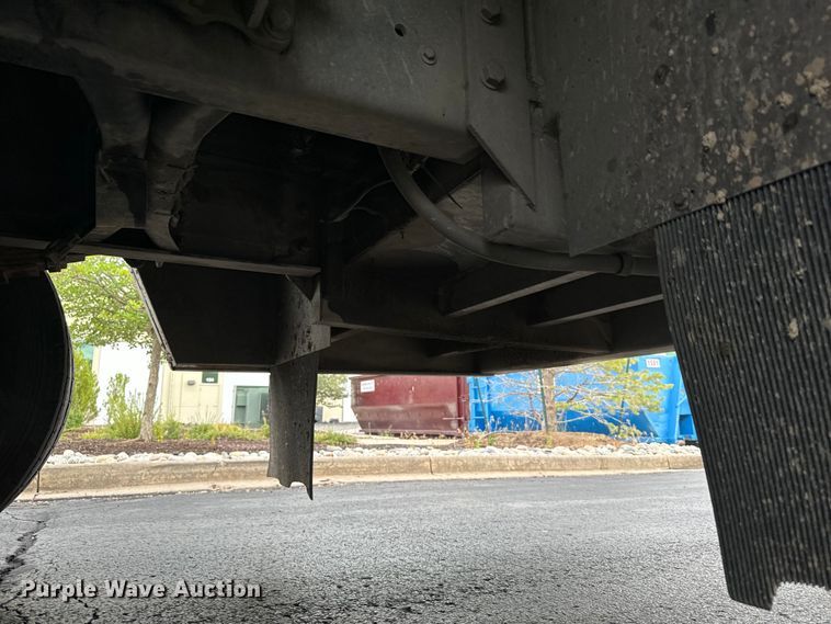 image for item DX3555 2008 Ford F750 Super Duty fuel / lube truck