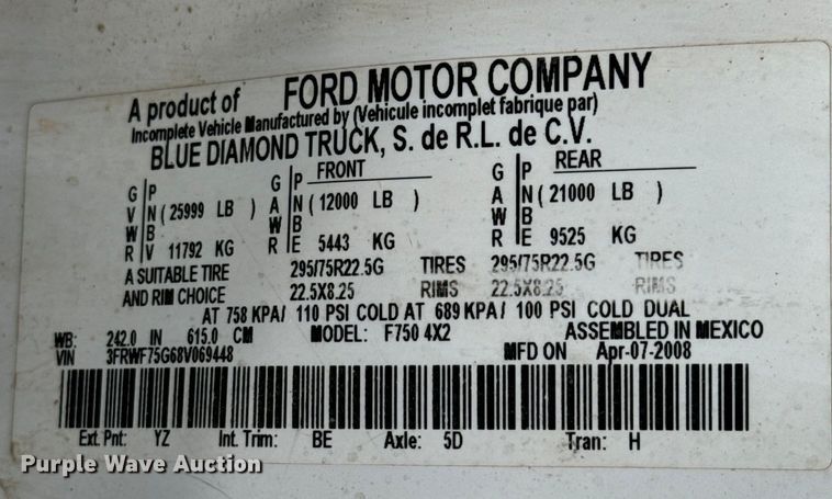image for item DX3555 2008 Ford F750 Super Duty fuel / lube truck