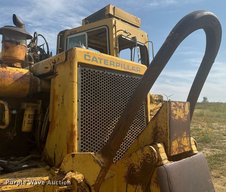 image for item EE7640 1981 Caterpillar 627B conventional scraper