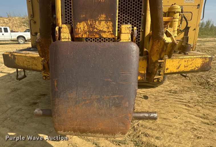 image for item EE7640 1981 Caterpillar 627B conventional scraper