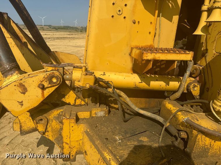 image for item EE7640 1981 Caterpillar 627B conventional scraper