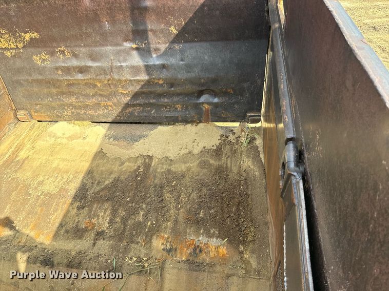 image for item EE7640 1981 Caterpillar 627B conventional scraper