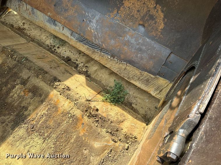 image for item EE7640 1981 Caterpillar 627B conventional scraper