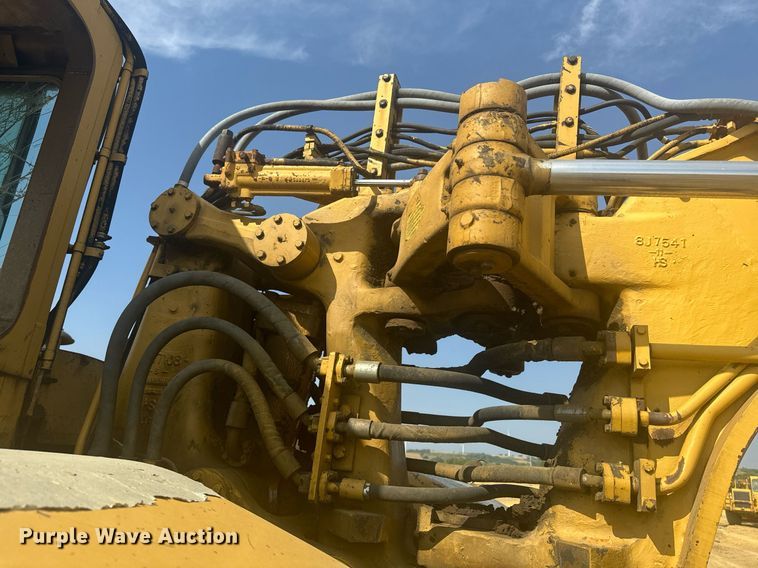 image for item EE7640 1981 Caterpillar 627B conventional scraper
