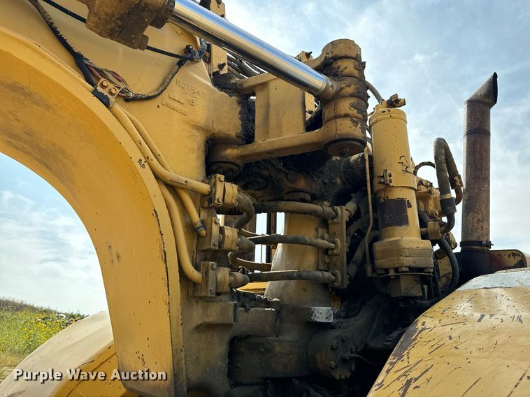 image for item EE7640 1981 Caterpillar 627B conventional scraper