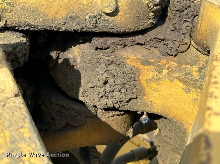 image for item EE7640 1981 Caterpillar 627B conventional scraper