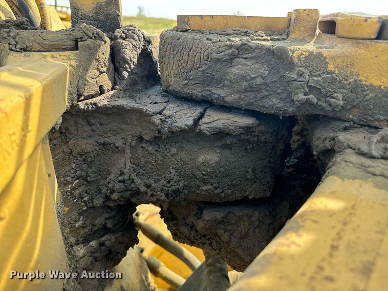 image for item EE7640 1981 Caterpillar 627B conventional scraper