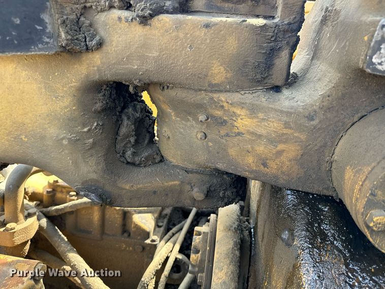 image for item EE7640 1981 Caterpillar 627B conventional scraper