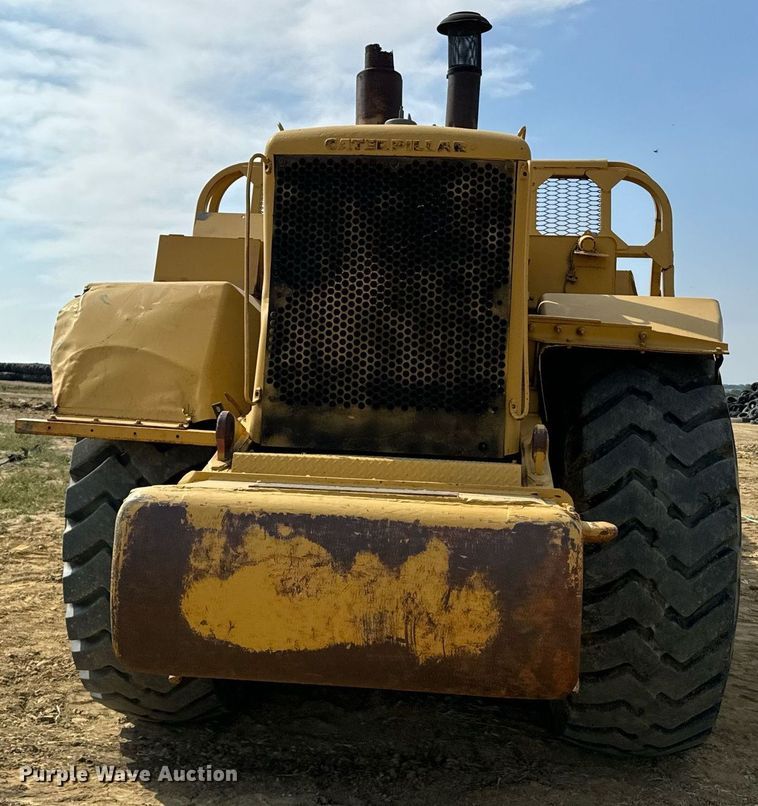 image for item EE7641 1978 Caterpillar 627B conventional scraper