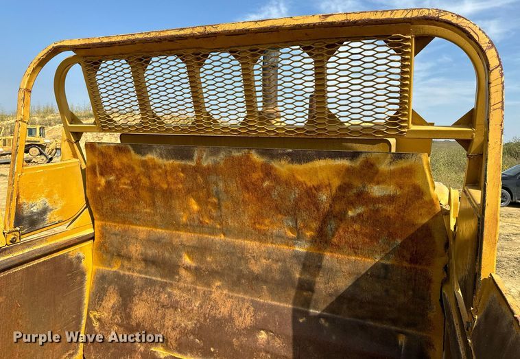 image for item EE7641 1978 Caterpillar 627B conventional scraper
