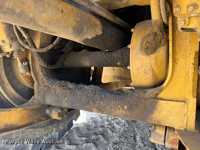 image for item EE7641 1978 Caterpillar 627B conventional scraper